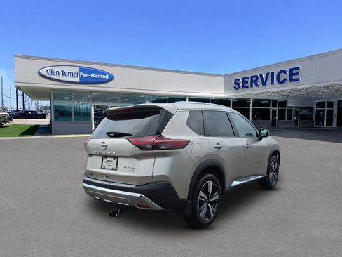 Used 2021 Nissan Rogue Platinum AWD/4WD image 8