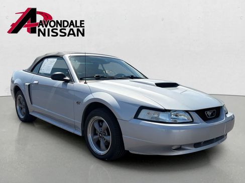 Used 2002 Ford Mustang GT RWD image 8