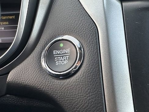 Used 2019 Ford Fusion SEL image 35