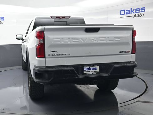 Used 2024 Chevrolet Silverado 1500 ZR2 AWD/4WD image 7