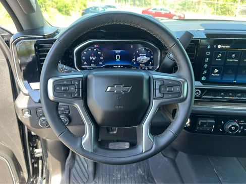 Used 2024 Chevrolet Silverado 1500 RST AWD/4WD image 11