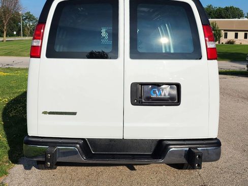 Used 2023 Chevrolet Express 2500 w/ Driver Convenience Package image 13