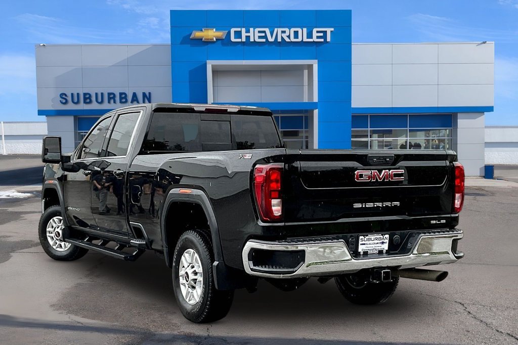 Used 2022 GMC Sierra 2500 SLE w/ Preferred Package AWD/4WD image 3