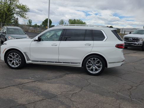 Used 2025 BMW X7 xDrive40i AWD/4WD image 7