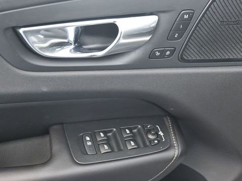 Used 2021 Volvo XC60 T5 Inscription FWD image 13