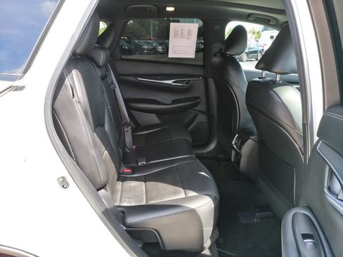 Used 2023 INFINITI QX50 Sport FWD image 12