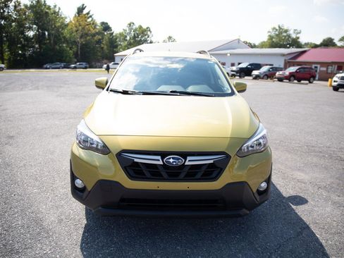 Used 2022 Subaru Crosstrek 2.0i Premium image 8