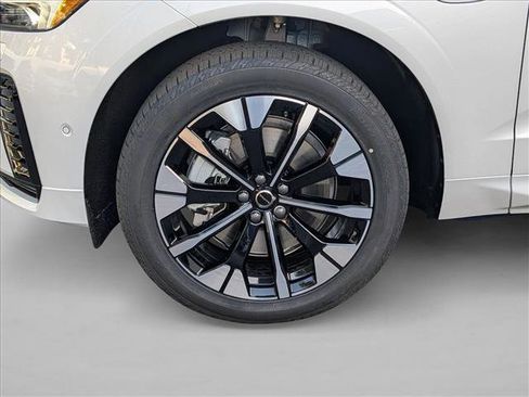 New 2026 Volvo XC60 T8 Plus w/ Climate Package image 11