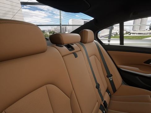 New 2026 BMW 330i Sedan w/ Premium Package image 39