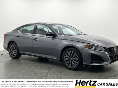 Used 2025 Nissan Altima 2.5 SV