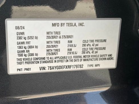 Used 2024 Tesla Model Y Performance image 34