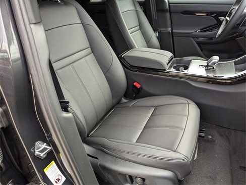 New 2026 Land Rover Range Rover Evoque Dynamic SE image 18