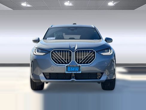 Used 2026 BMW X3 xDrive30 w/ Premium Package image 5