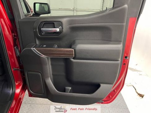 Used 2021 Chevrolet Silverado 1500 RST AWD/4WD image 37