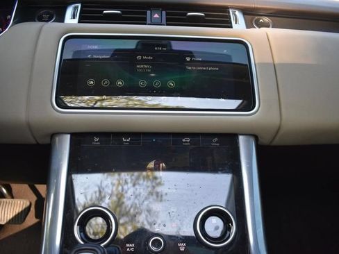 Used 2019 Land Rover Range Rover Sport HSE AWD/4WD image 18