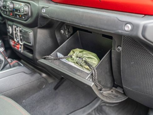 Used 2021 Jeep Gladiator Rubicon w/ Safety Group image 12