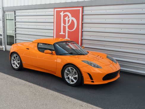 Used 2010 Tesla Roadster Sport RWD image 37