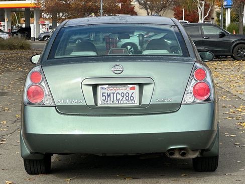 Used 2005 Nissan Altima 2.5 S w/ (S02) Side Airbags Pkg image 5
