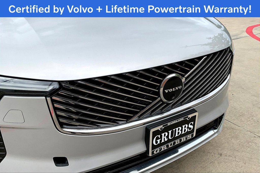 Used 2025 Volvo XC90 B6 Plus AWD/4WD image 39