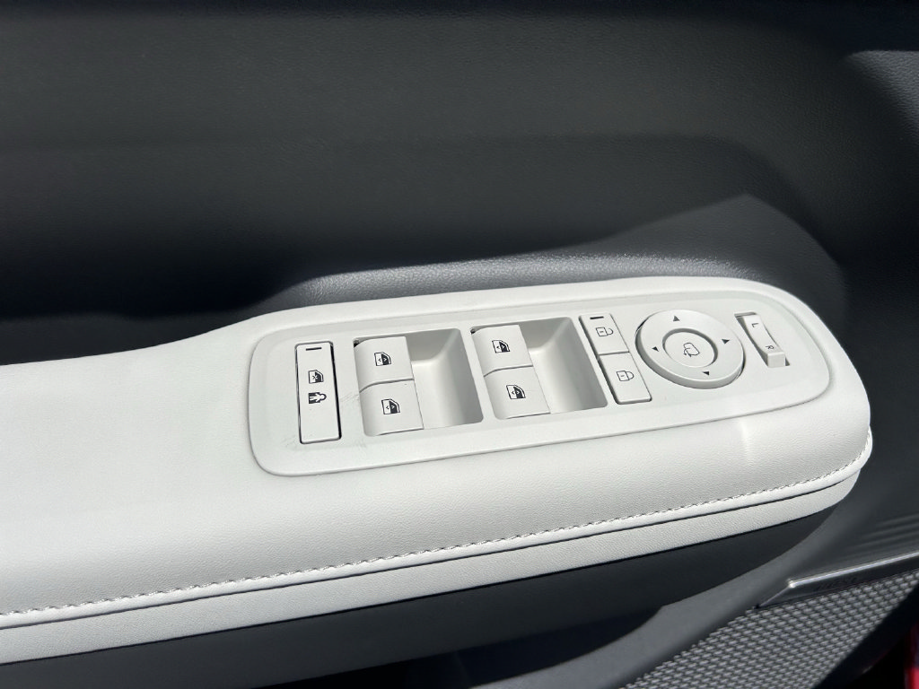 New 2026 Hyundai Santa Fe Calligraphy FWD image 23