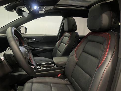 Used 2025 Chevrolet Equinox RS w/ Safety and Technology Package image 15