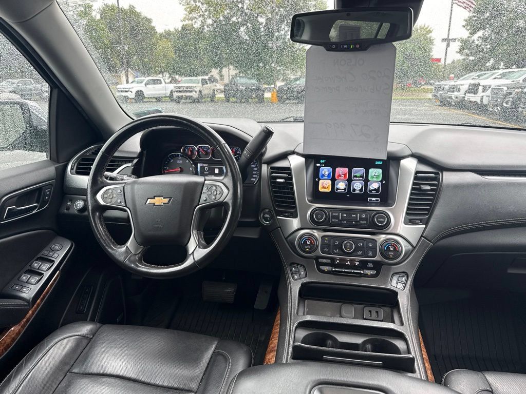 Used 2020 Chevrolet Suburban Premier AWD/4WD image 11