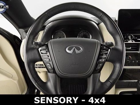 Used 2024 INFINITI QX80 Sensory image 30