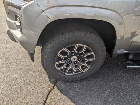 New 2026 Chevrolet Colorado Z71 w/ Technology Package image 11