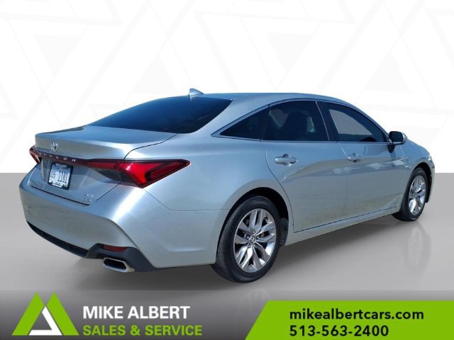 Used 2021 Toyota Avalon XLE AWD/4WD image 7