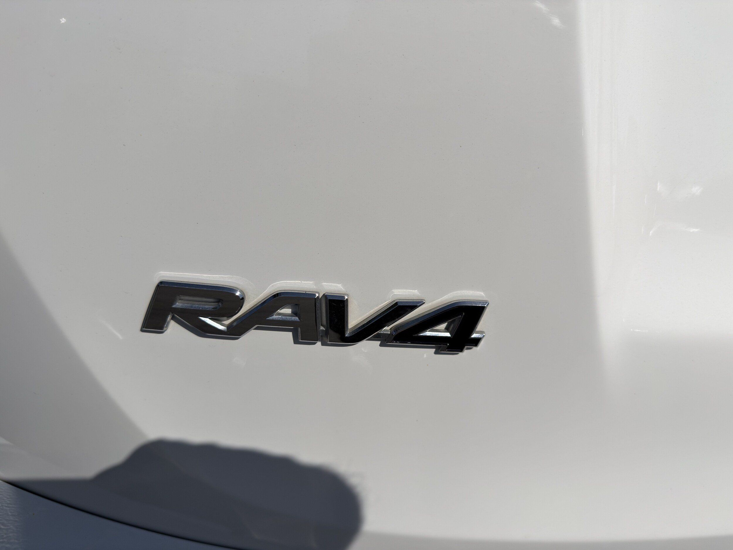 Used 2018 Toyota RAV4 XLE w/ Carpet Mat Package AWD/4WD image 42