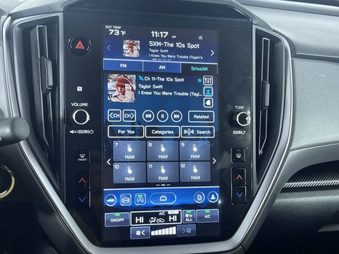 Certified 2025 Subaru Crosstrek 2.0i Premium w/ Crosstrek Mirror Package image 18