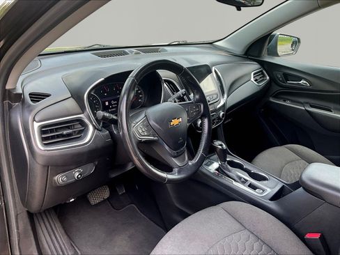 Used 2019 Chevrolet Equinox LT FWD image 17