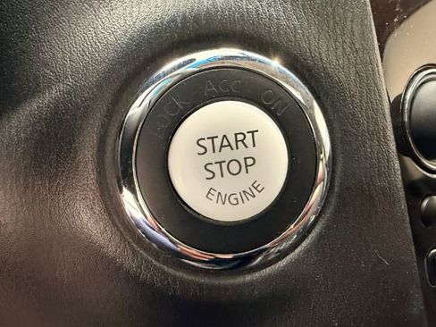 Used 2012 INFINITI EX35 Journey w/ Premium Pkg image 24