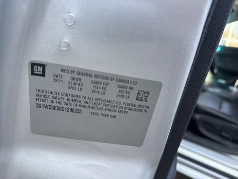 Used 2012 Chevrolet Impala LTZ image 16