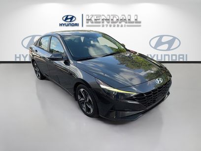 Used 2023 Hyundai Elantra SEL w/ Convenience Package