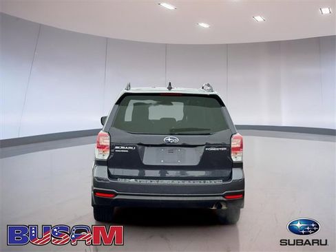 Used 2018 Subaru Forester 2.5i Premium w/ All-Weather Package image 5