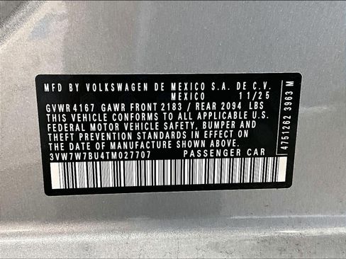 New 2026 Volkswagen Jetta SE image 32