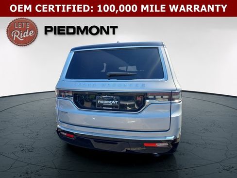 Certified 2024 Jeep Grand Wagoneer Series I AWD/4WD image 5