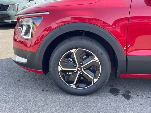New 2026 Kia Niro LX image 29