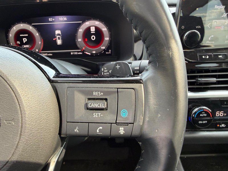Used 2023 Nissan Pathfinder Platinum AWD/4WD image 15