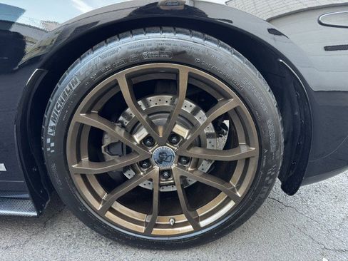 Used 2006 Chevrolet Corvette Coupe w/ Performance Package image 33