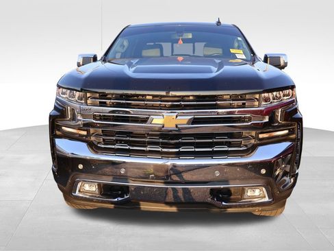 Used 2019 Chevrolet Silverado 1500 LTZ AWD/4WD image 7