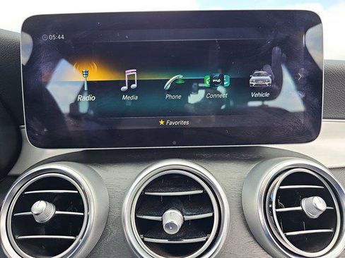 Used 2021 Mercedes-Benz C 300 Sedan image 21