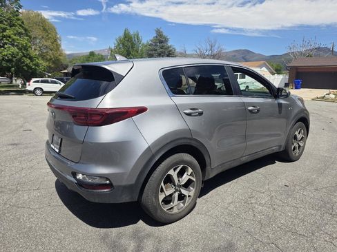 Used 2020 Kia Sportage LX AWD/4WD image 5