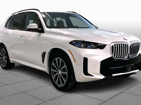 New 2026 BMW X5 xDrive40i w/ M Sport Package image 2