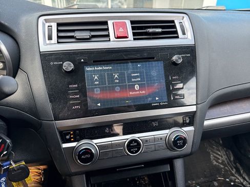 Used 2015 Subaru Outback 2.5i Limited image 6