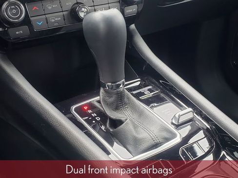 Used 2024 Jeep Compass Limited image 32