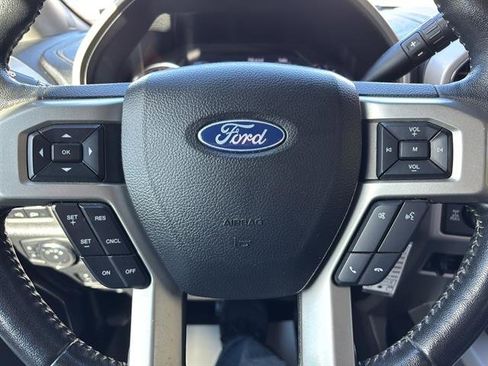 Certified 2020 Ford F250 Lariat w/ Lariat Value Package image 26