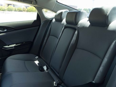 Used 2017 Honda Civic EX image 18