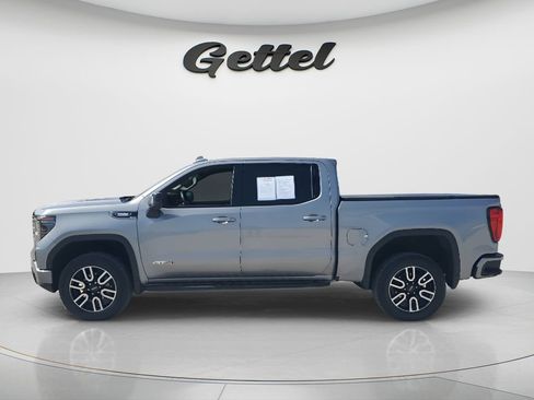 Used 2025 GMC Sierra 1500 AT4 w/ AT4 Premium Package AWD/4WD image 7